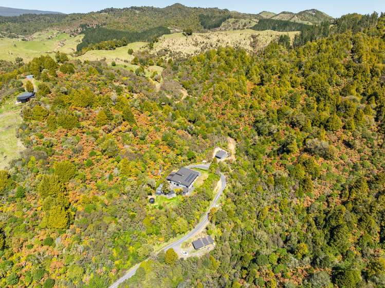 3520 State Highway 4 Raurimu_40
