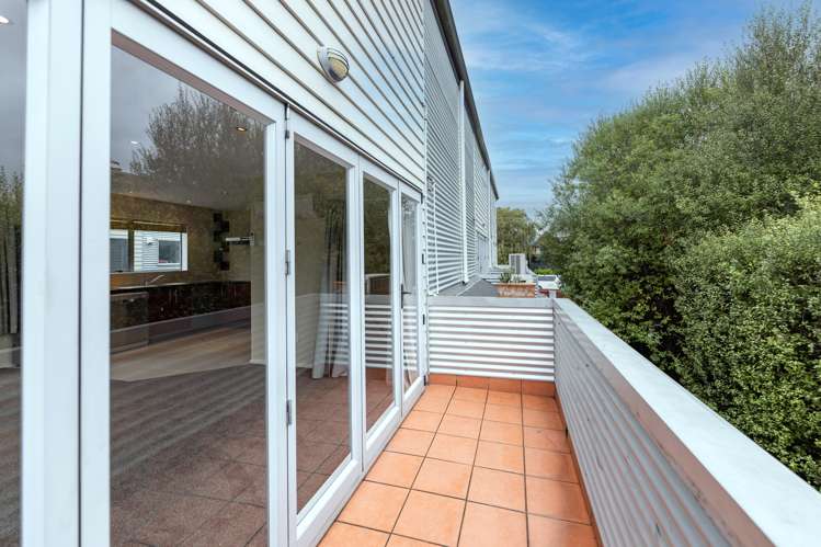 8/443 Hereford Street Linwood_14