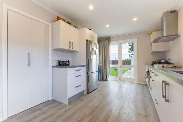 38 Fairview Avenue Feilding_4