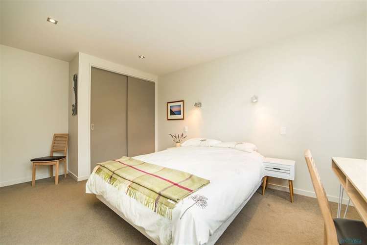 6 Kinross Lane Jacks Point_10