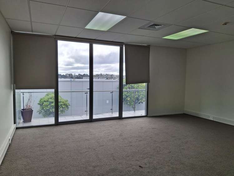 2/9 Orbit Drive Rosedale_6