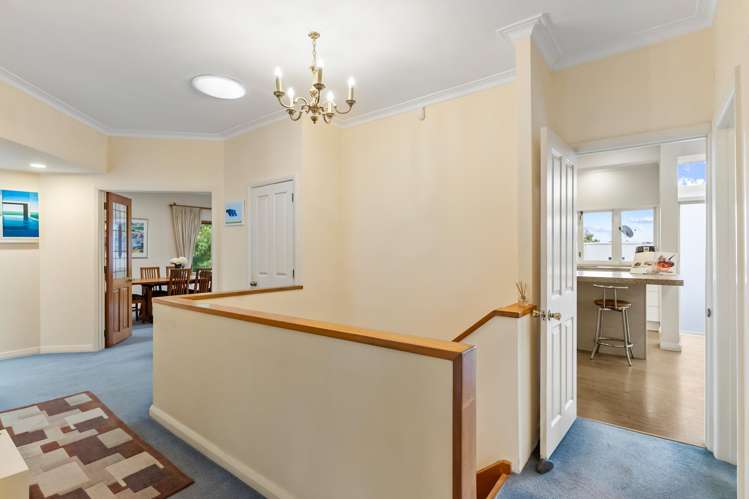 825 Riddell Road St Heliers_11