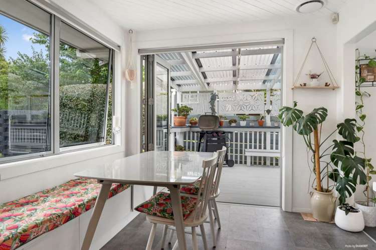 20a Puketitiro Street Glen Eden_4