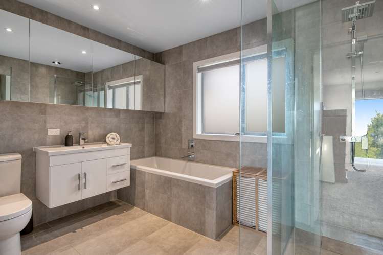 140 Pacific Parade Army Bay_9