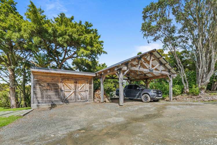 221 Mountain Road Maungaturoto_36