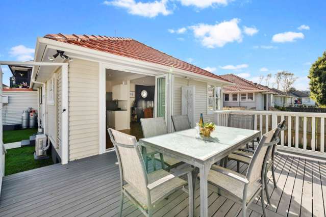 Ideal family home a few minutes from St Helier...