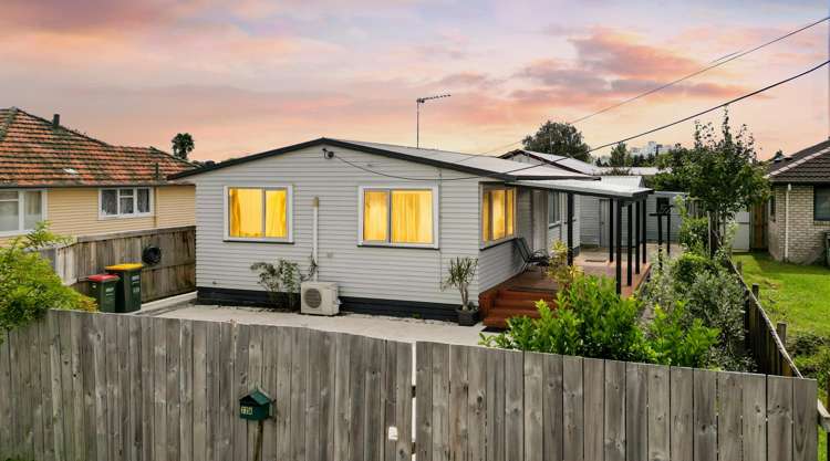 22A Pine Avenue Bader_1