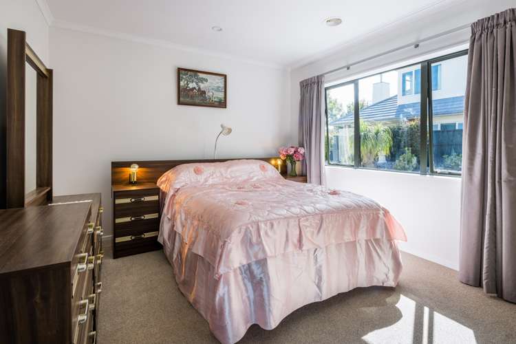 1 Merlin Close Huntington_15