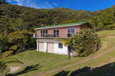 240 Moetapu Bay Road_1