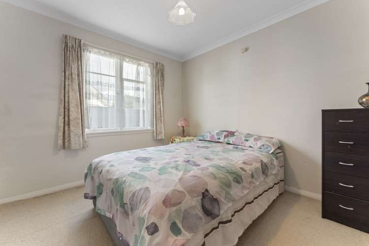 8 Anglesey Place Awapuni_11