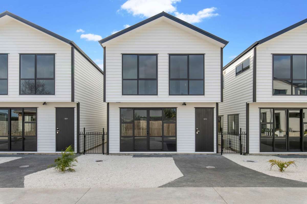 Lot 1-18/11,13,15 Kimpton Road_2