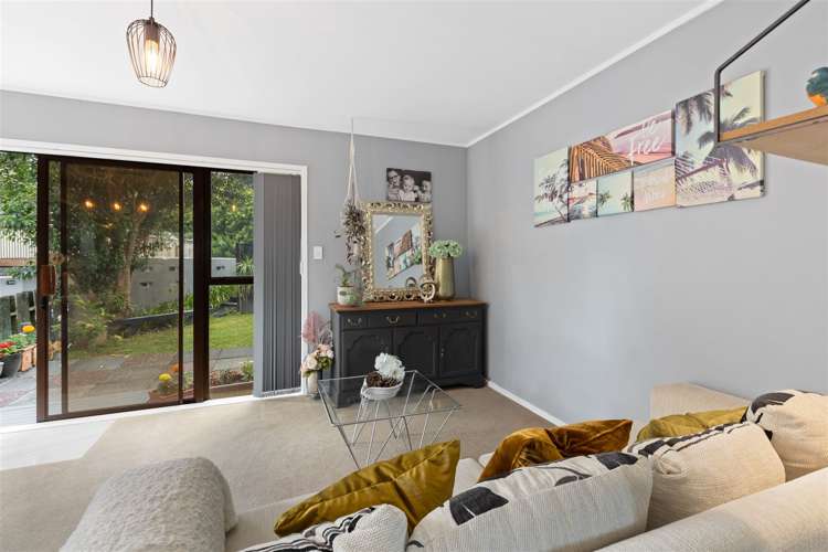 2/36 Greendale Spur Glenfield_8