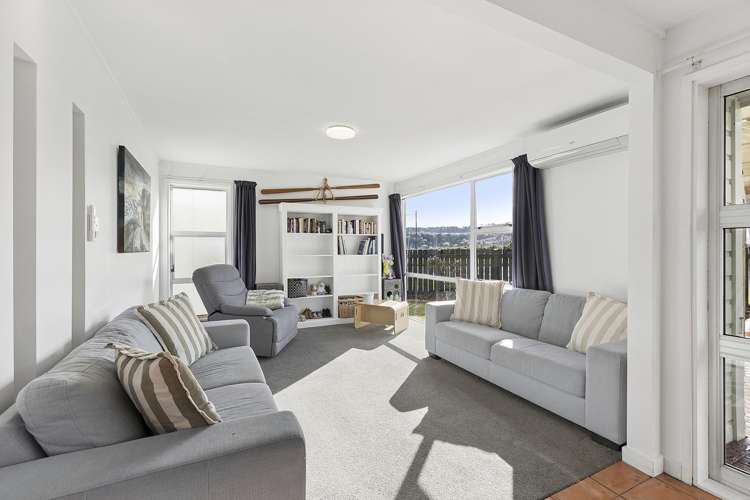 2/163 Rongotai Road Rongotai_4