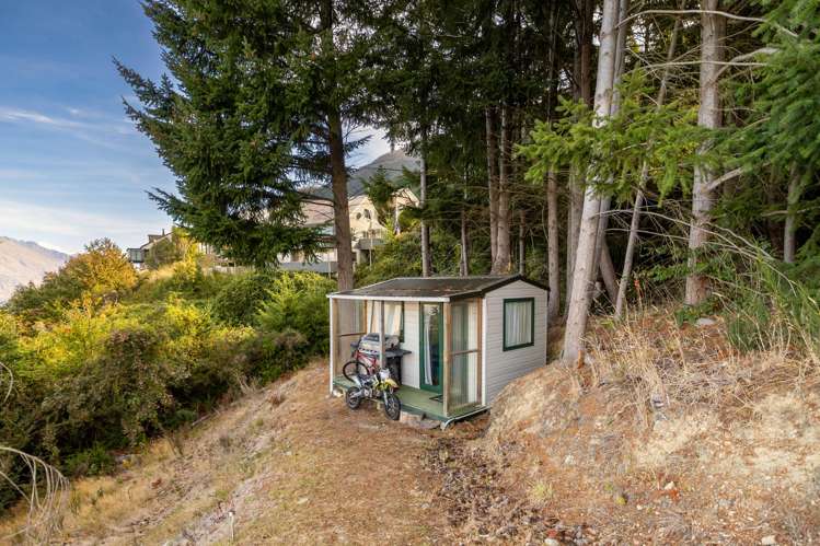 1 Von Place Fernhill/Sunshine Bay_4