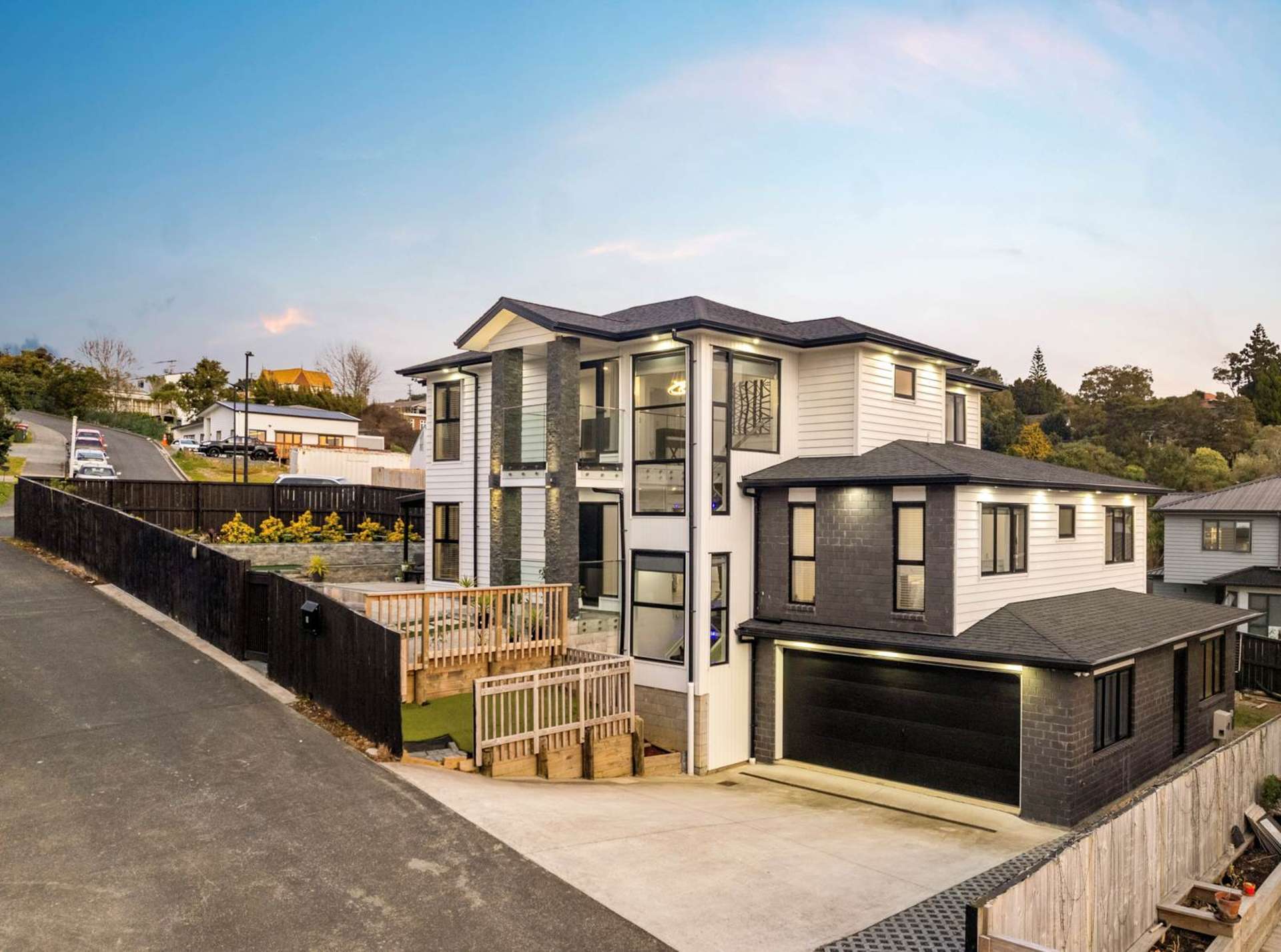 1 Arataki Views Way Glen Eden_0