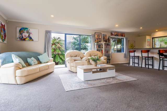 1A Peel Place Wainuiomata_3