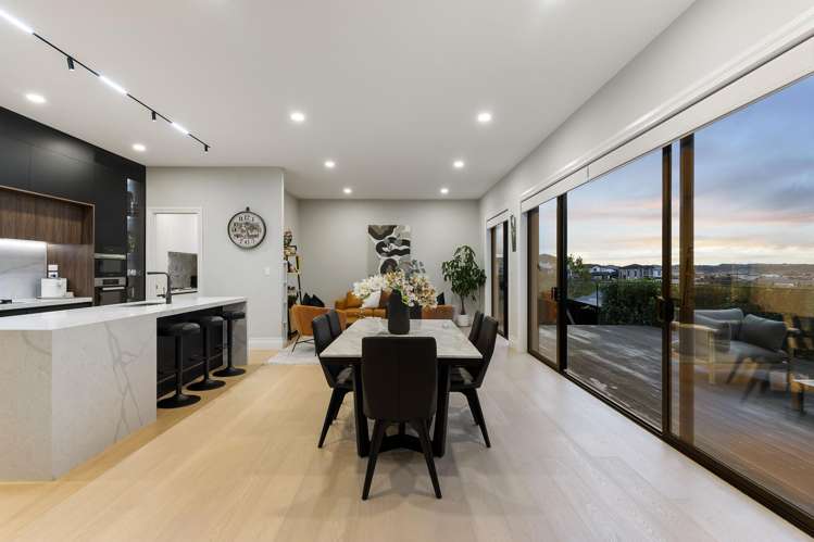 112 Wainui Road_4