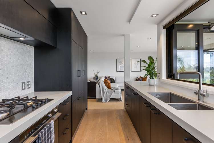 2/18 Tuhaere Street Orakei_9