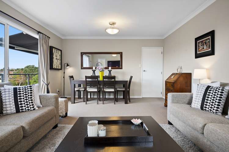 23 Whiteacres Drive Sunnyhills_9