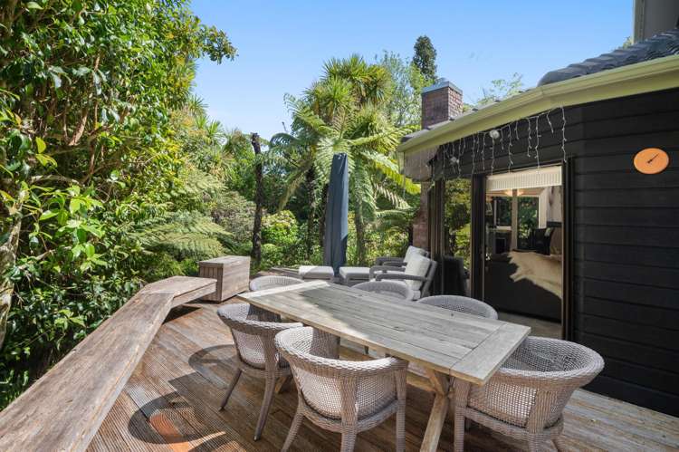 19 Atarua Gardens Waiatarua_2