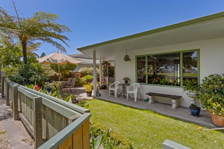 5a Menin Road Onekawa_7