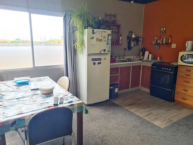 87 Whangaimoana Beach Road Pirinoa_8