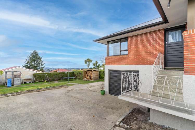 11 Herron Street Brockville_19