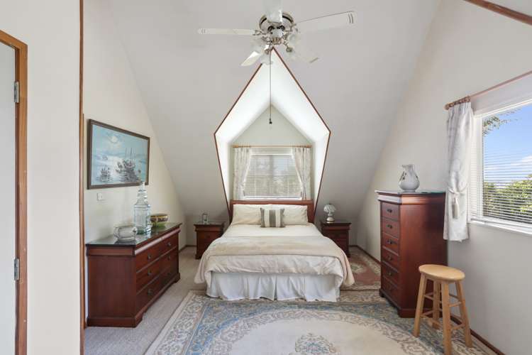 70 Bethells Road Waitakere_14