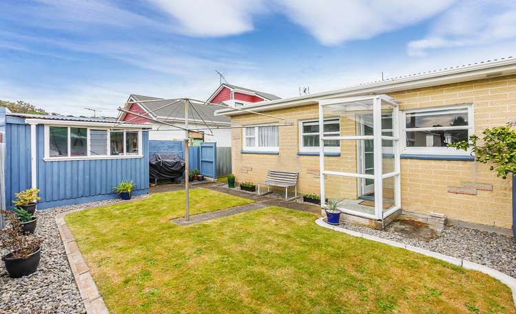 27d Brussels Street Miramar_11