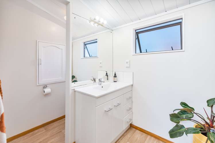 5 Weiti Road Orewa_14