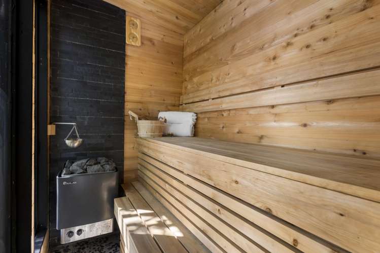 39 Taylor Terrace Tawa_12