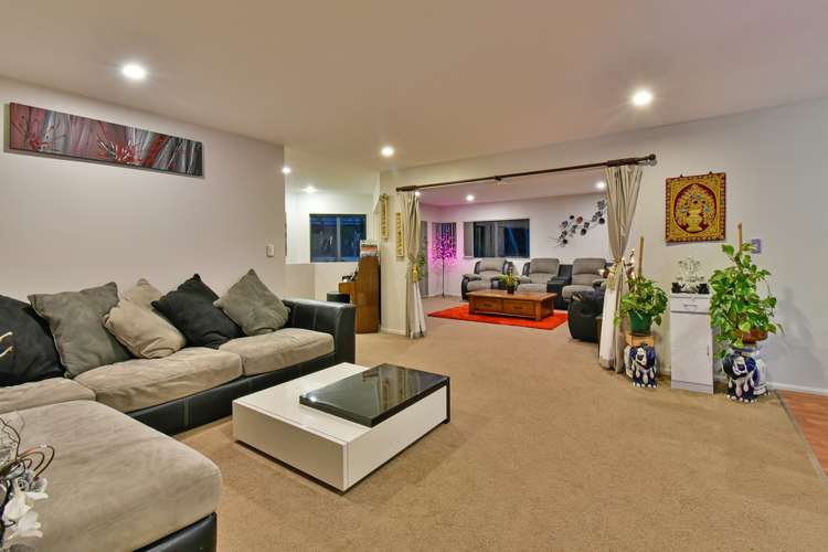 82 Eugenia Rise Totara Heights_5