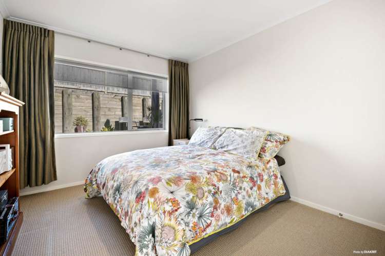 25 Beachwood Drive Hatfields Beach_19