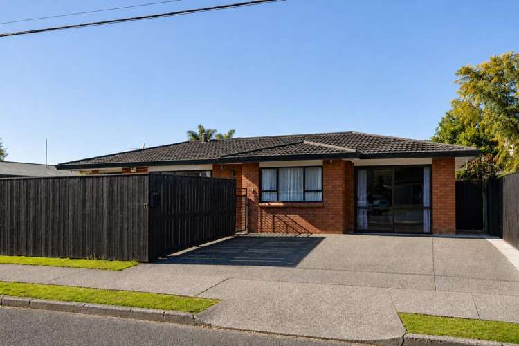 77 Avondale Road_0