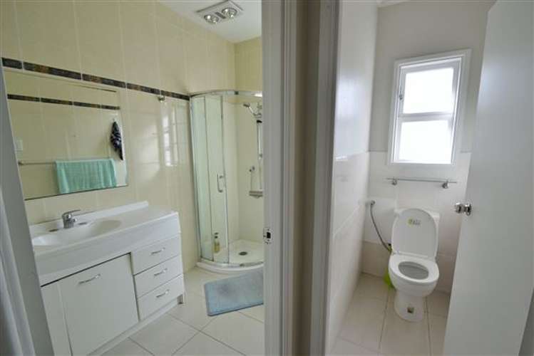 44 Fruitvale Road New Lynn_10