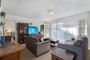 2/26 James Road_4