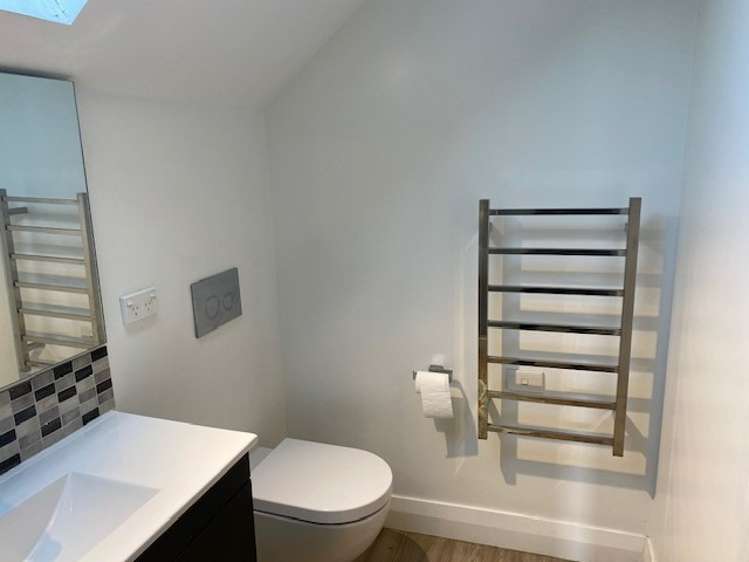 94 Mays Road St. Albans_13