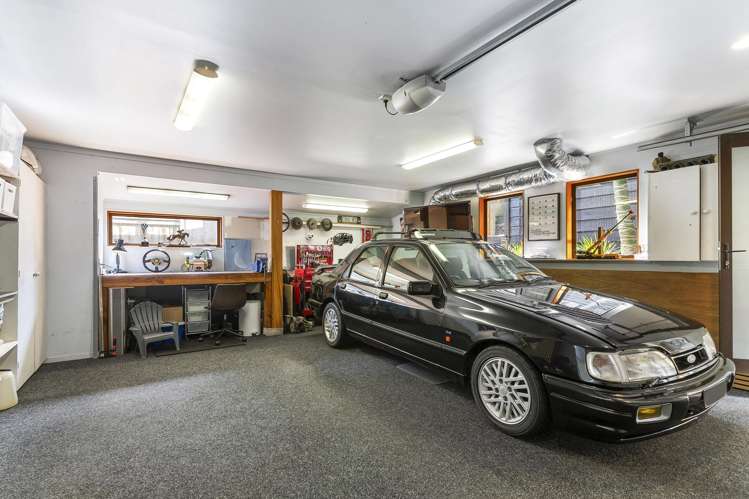 88A Beach Road Mellons Bay_30
