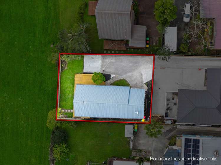 2/238 Sunset Road Windsor Park_17