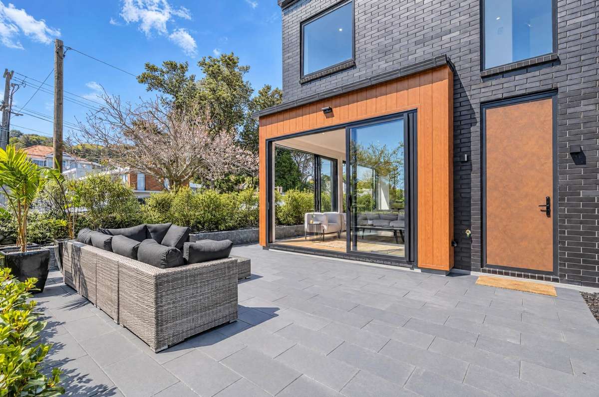 1/31A Esplanade Road_1