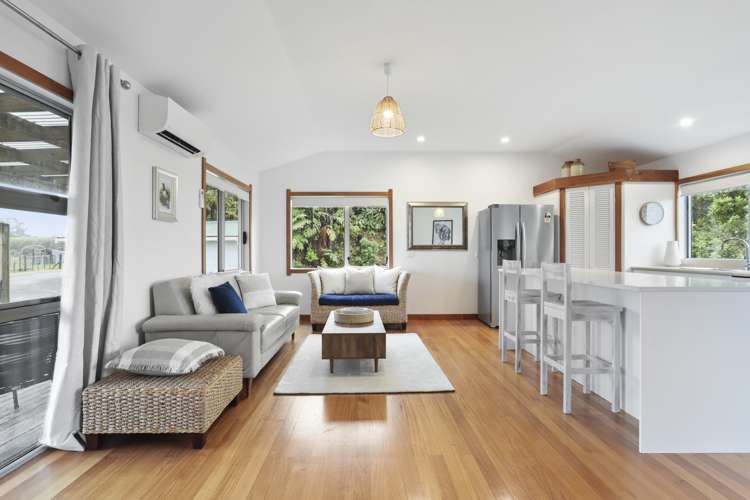 124 Mcentee Road Waitakere_5