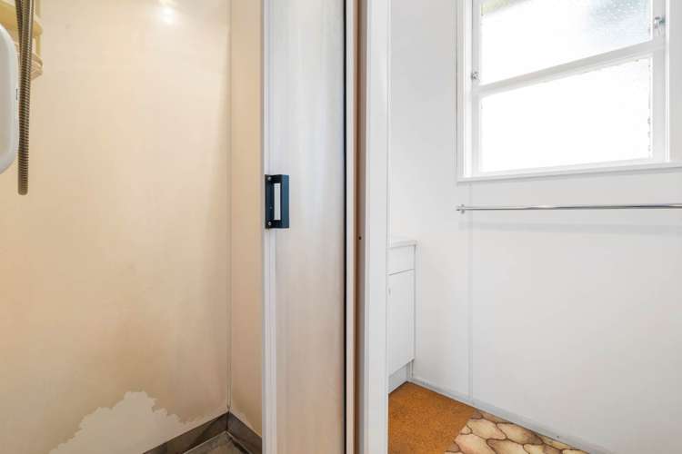 4 Justin Place Te Atatu Peninsula_14