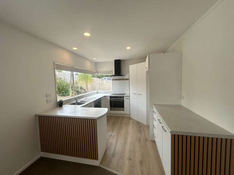 11 Mably Court Stanmore Bay_3