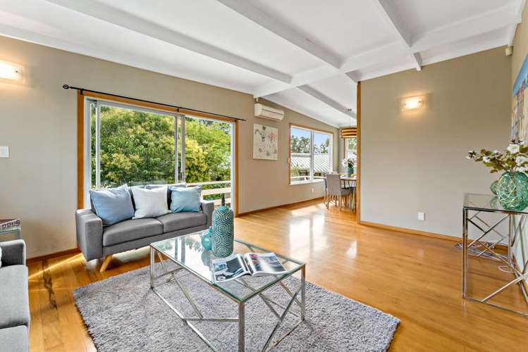 8A Malam Street Glen Eden_9