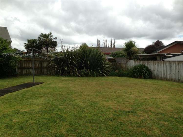 87 Etherton Drive Manurewa_6