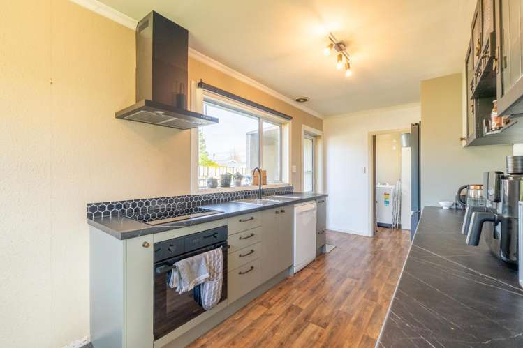 71 Kakapo Street Waikiwi_4