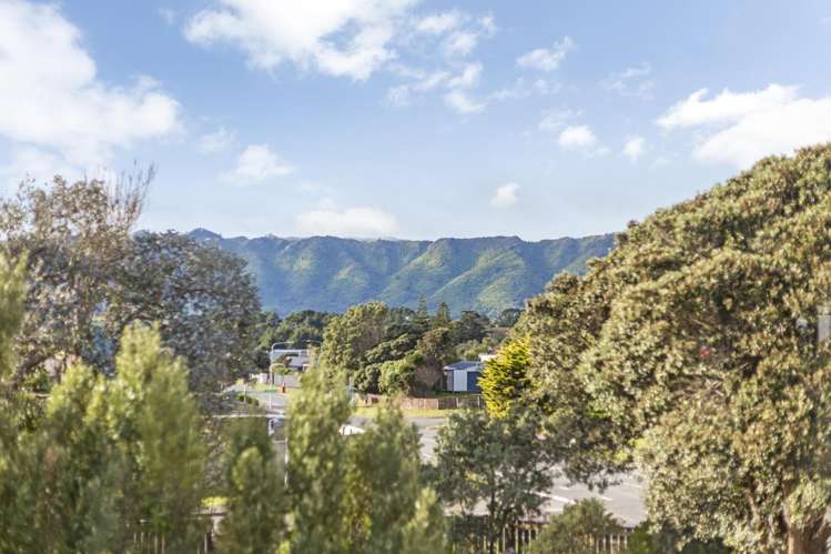 1 Goldie Place Waikanae Beach_17