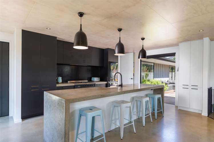 2 Little Maude Drive Lake Hawea_4