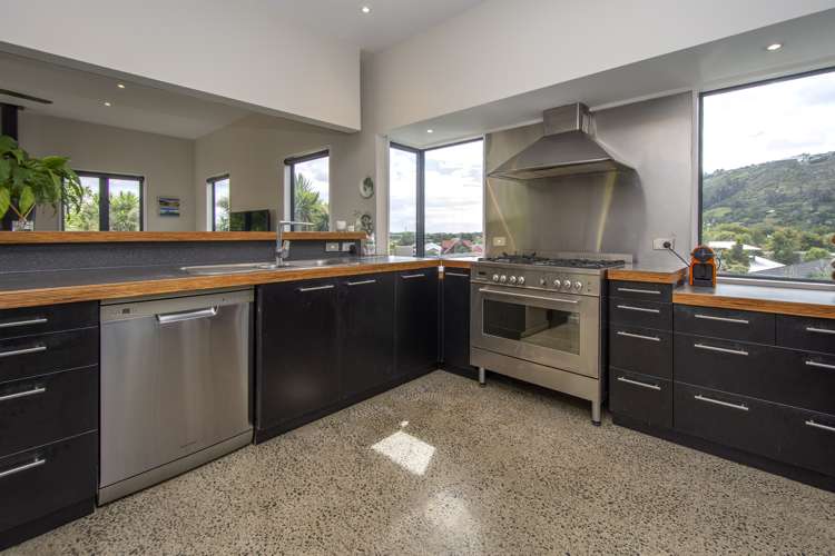 77 Port Hills Road Heathcote Valley_5