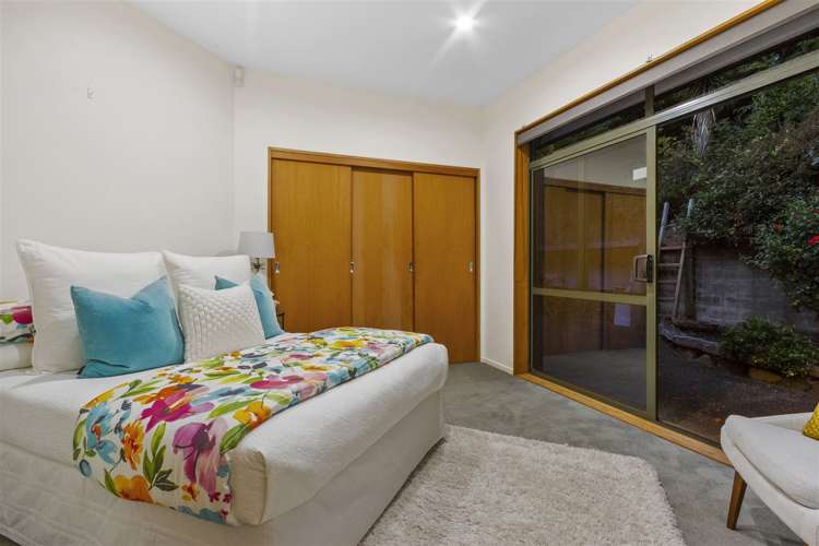 9 The Knoll Greenhithe_14